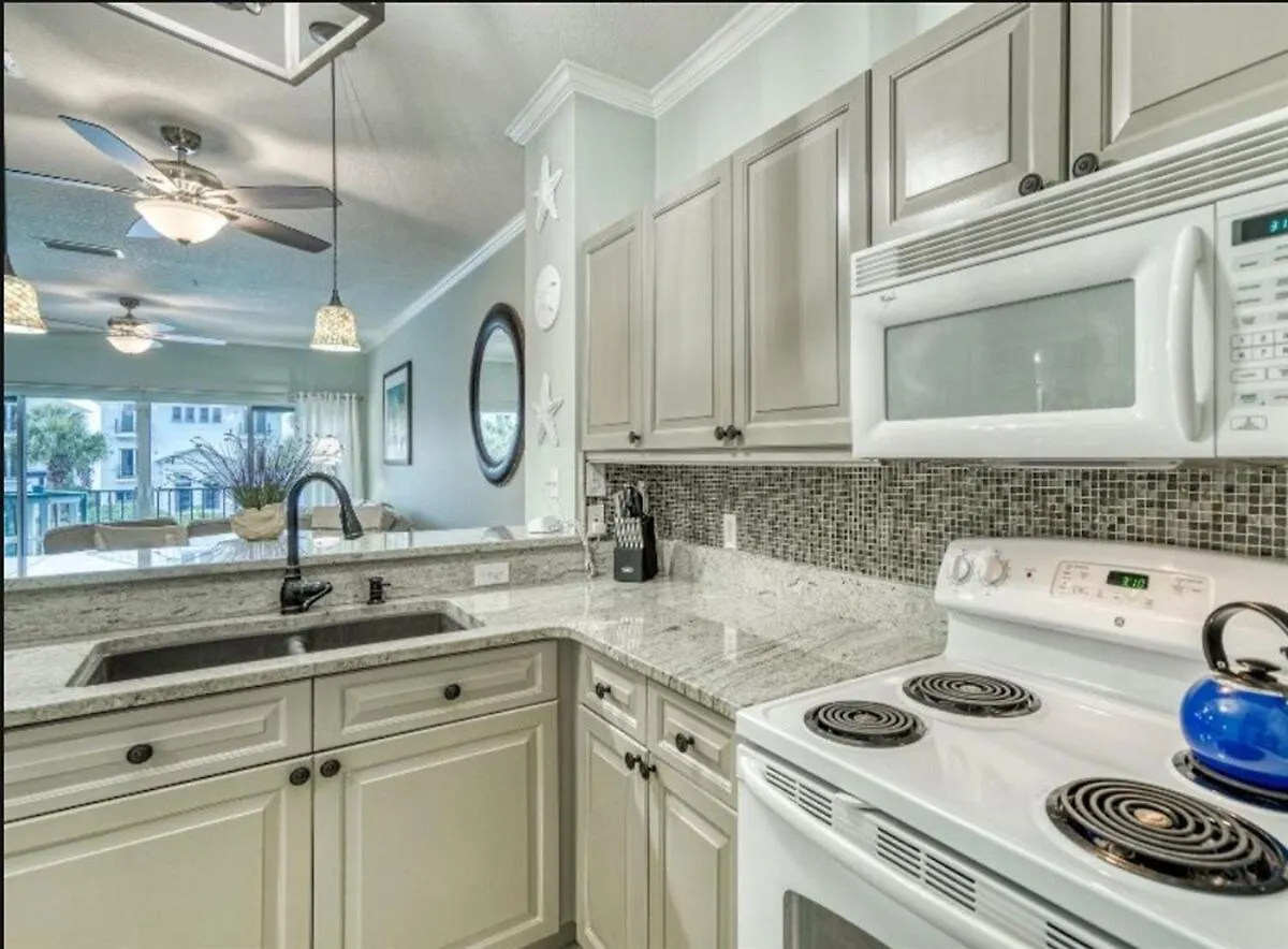 Emerald Waters 205 Destin